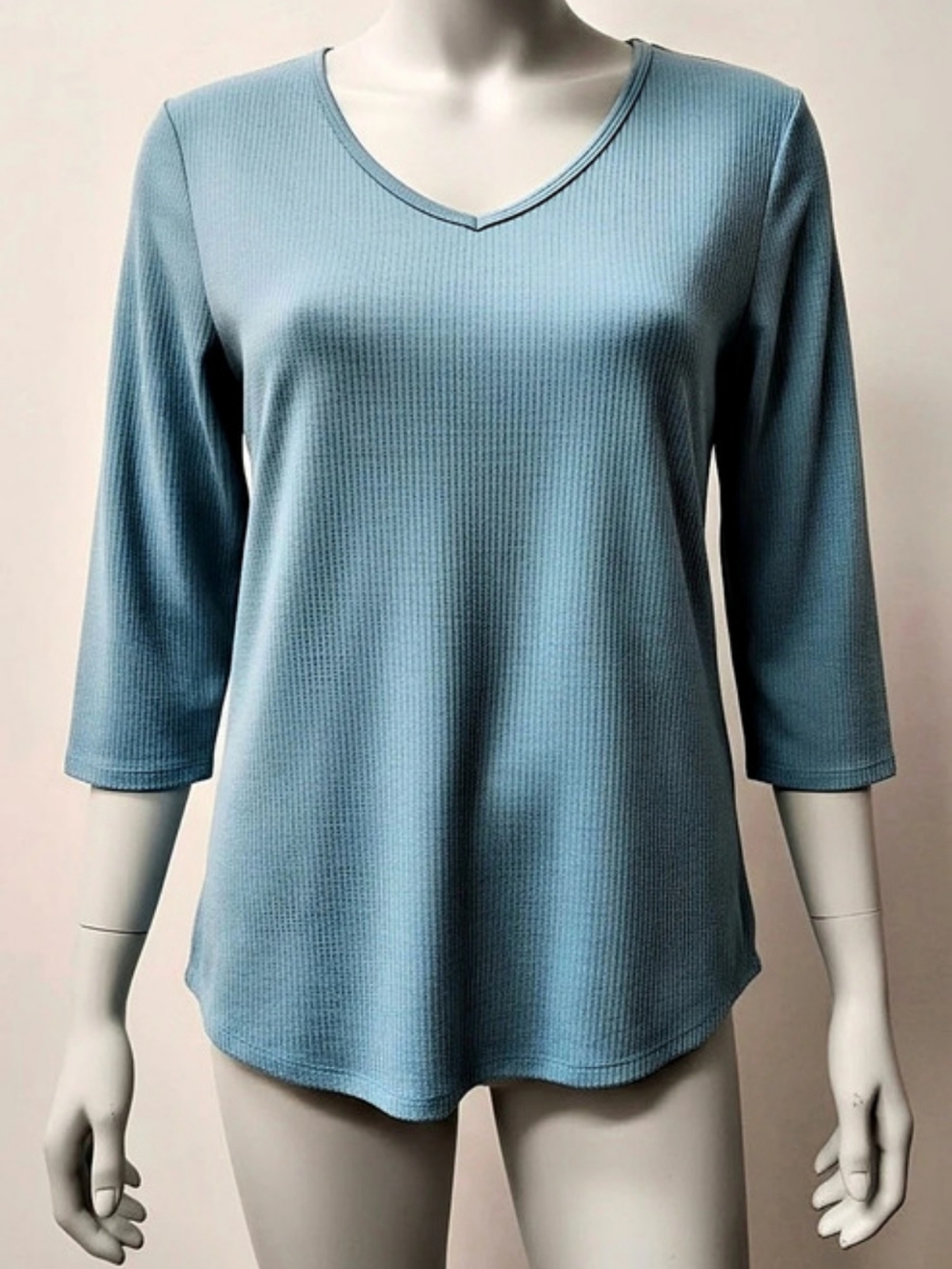 Segments Blue V-Neck Tunic Size Large Like New